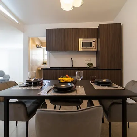 Guesthost - Stylish Flat In Historic Ortigia アパート シラクーサ