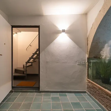 Guesthost - Stylish Flat In Historic Ortigia Siraküza